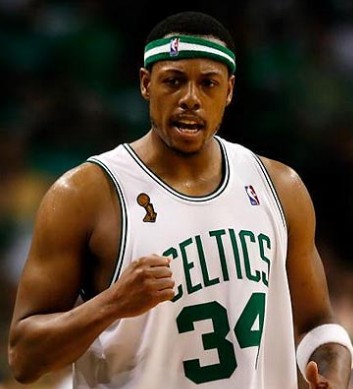 科贝电台：阿拉巴肌肉过载缺席训练，楚阿梅尼有望进入大名单（科贝电台：阿拉巴因肌肉过载未参加训练，楚阿梅尼有望入选大名单）