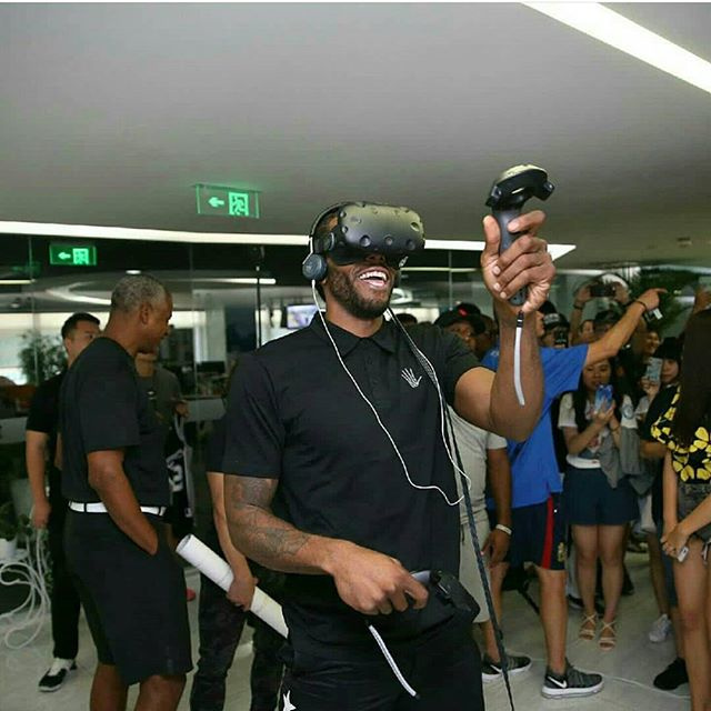 成都1-1新鹏城，安永佳闪击，费利佩建功（成都与新鹏城1比1战平：安永佳闪电破门，费利佩扳平比分）