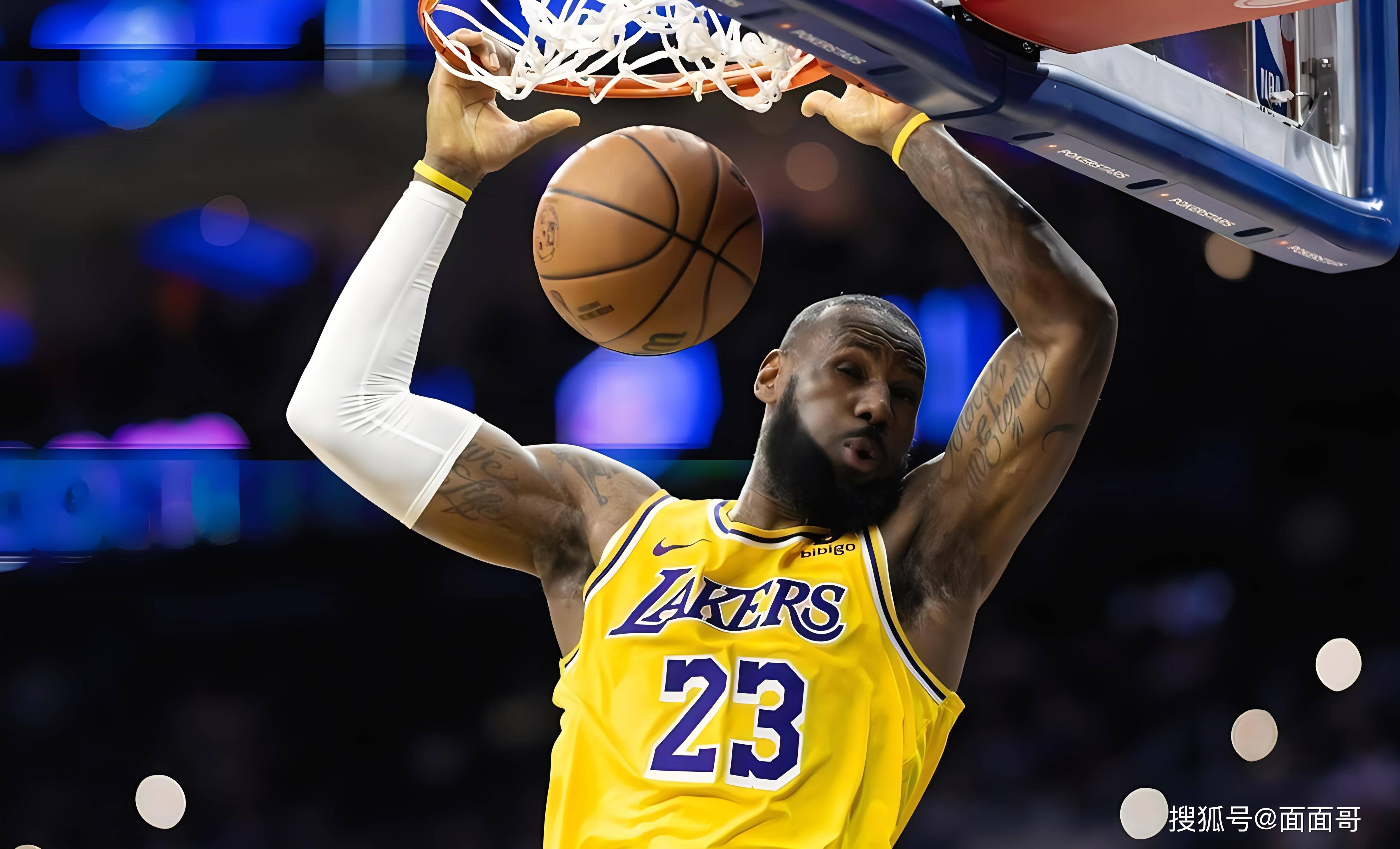 球队把主场气氛拉满（球队点燃主场氛围）